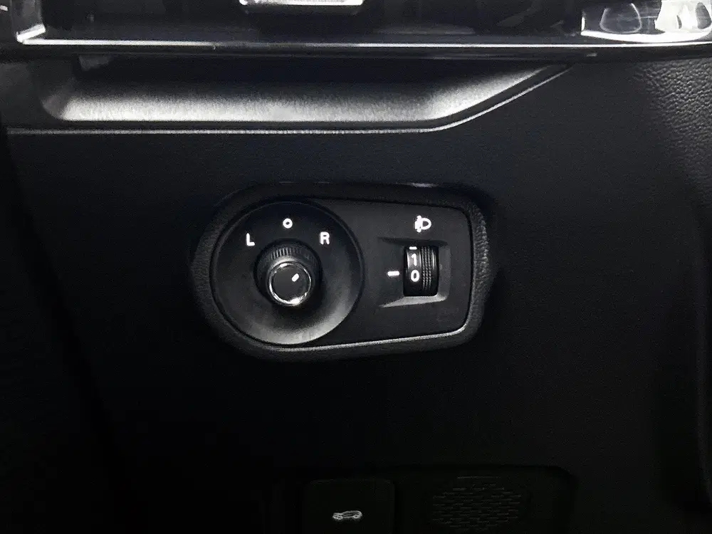 MG MG4 Standard 51 kWh uit 2023, foto 19