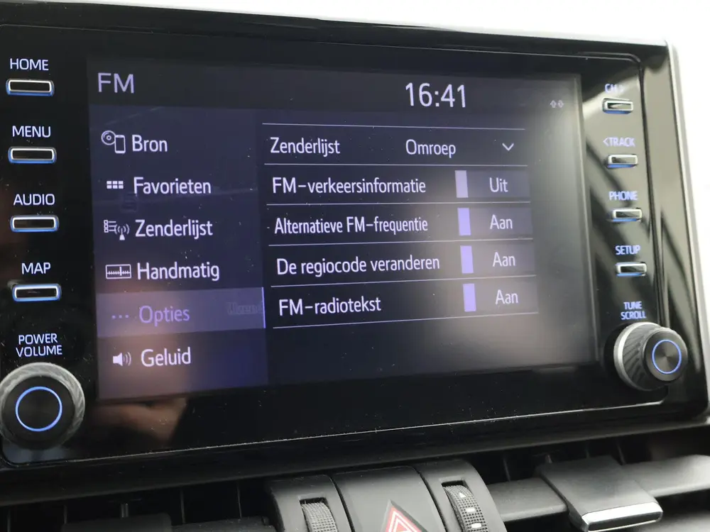 Toyota RAV4 2.5 HYBRID 218 PK NIEUW MODEL + ADAPTIVE CRUISE uit 2019, foto 19