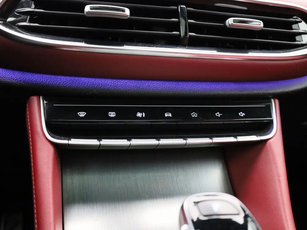 MG EHS 1.5 TGDI PHEV Luxury | 1e-EIG. | SoH 93,47 % | Panora uit 2021, foto 19