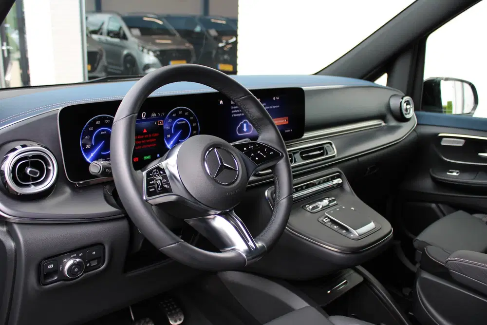 Mercedes-Benz EQV 300 L2 uit 2025, foto 8