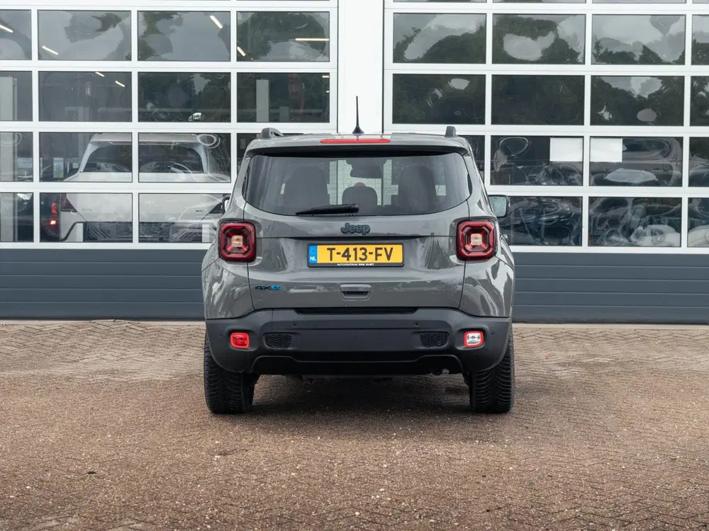 Jeep Renegade 4xe 240 Plug-in Hybrid Electric New Upland uit 2023, foto 6