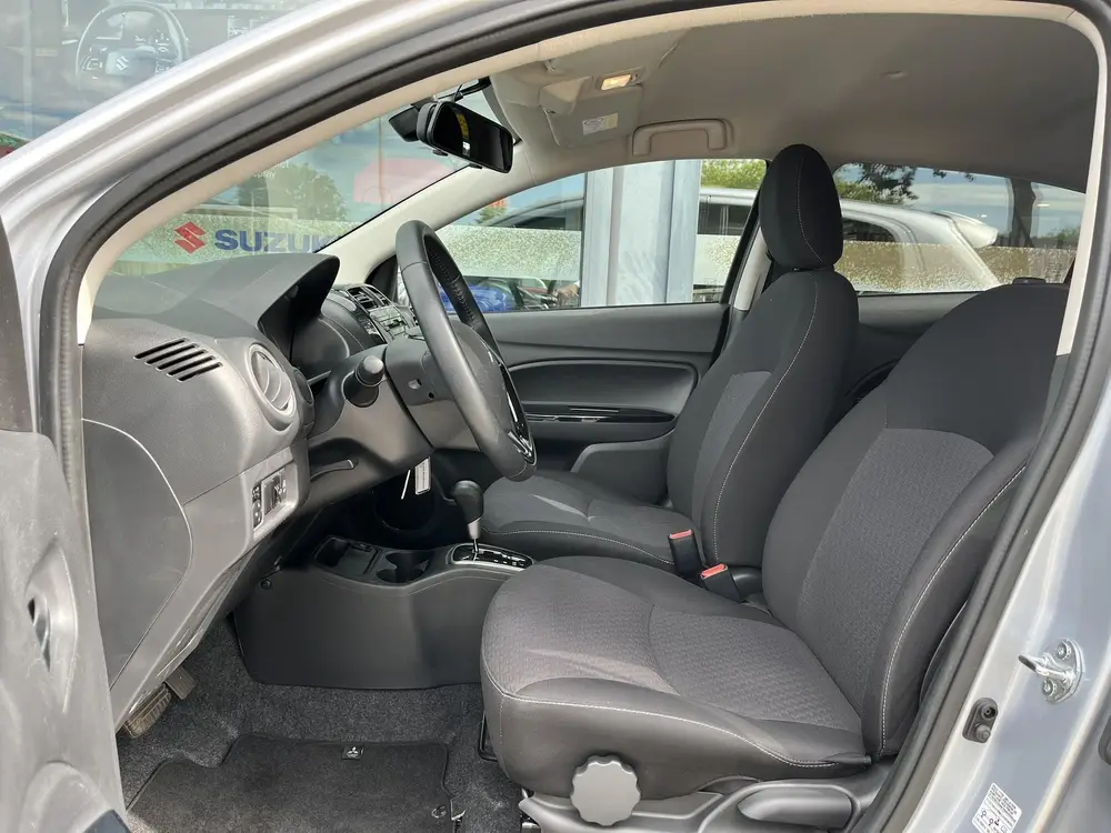 Mitsubishi Space Star 1.0 Intense Automaat uit 2019, foto 9