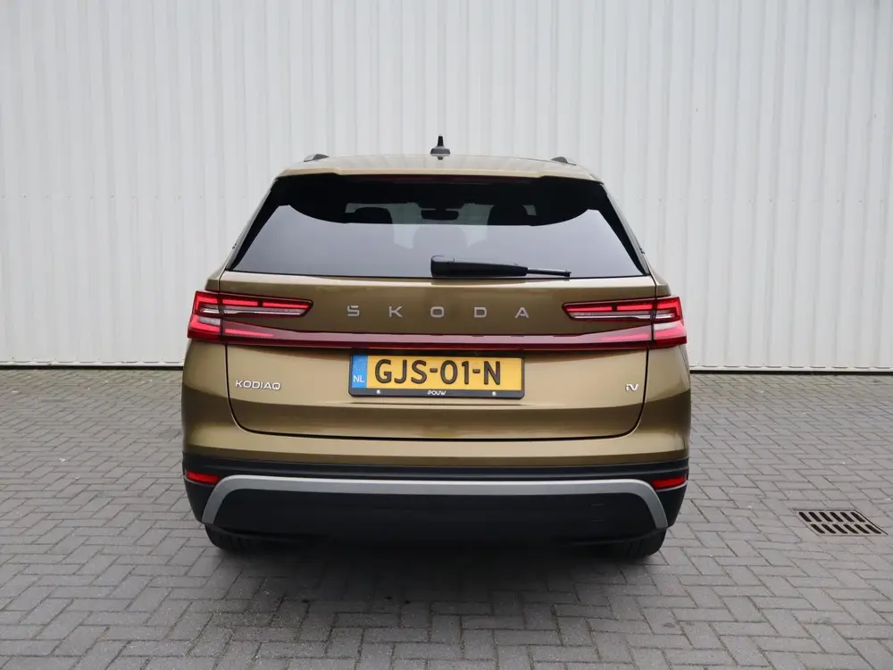 Skoda Kodiaq 1.5 TSI 204pk PHEV Business Edition uit 2024, foto 12