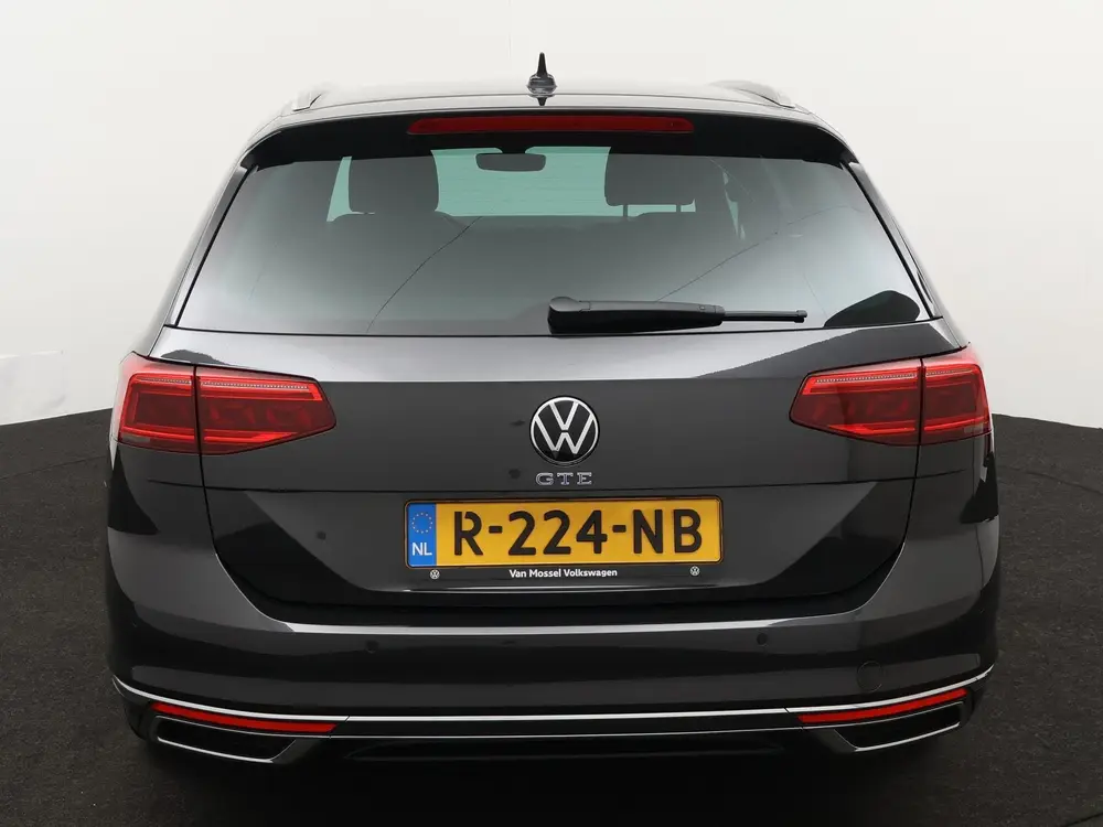 Volkswagen Passat Variant 1.4 TSI PHEV GTE Business 218 PK D uit 2023, foto 4