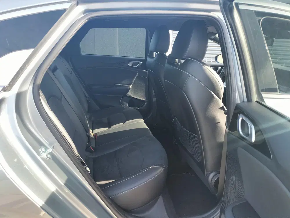 Kia ProCeed 1.5 T-GDi GT-Line NETTO DEAL FAMILIE- VAKA uit 2023, foto 15