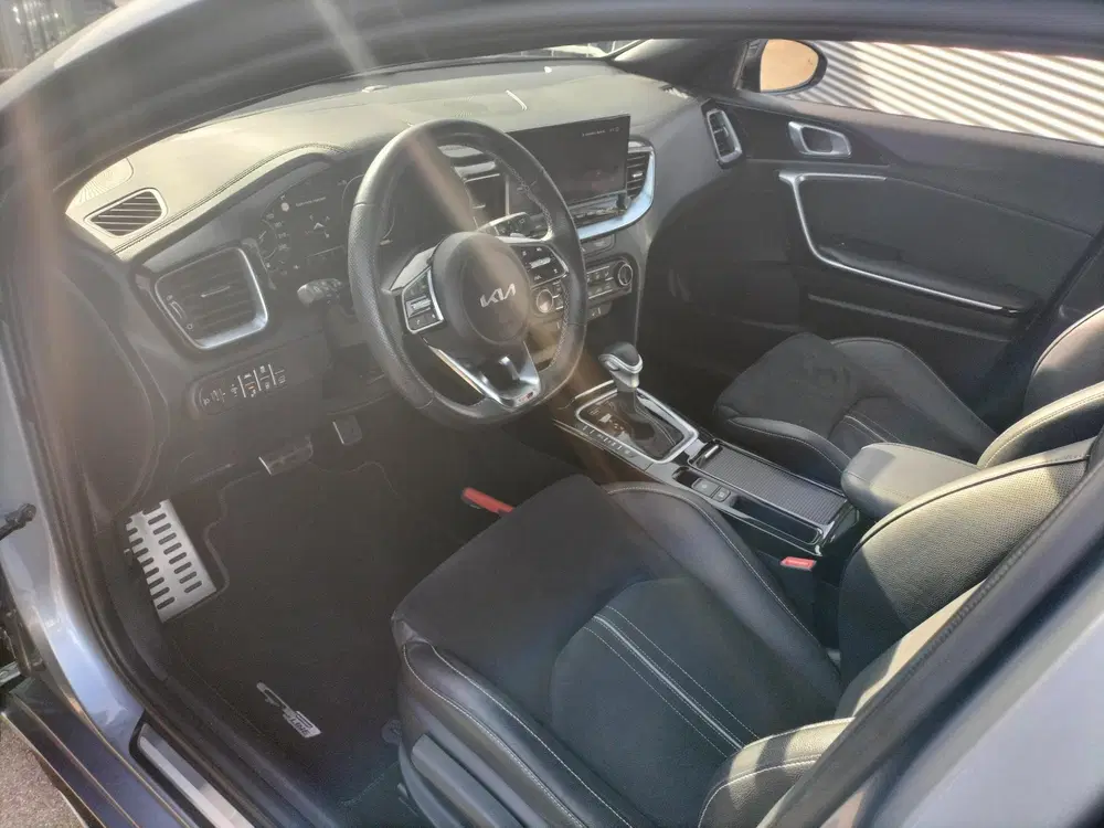 Kia ProCeed 1.5 T-GDi GT-Line NETTO DEAL FAMILIE- VAKA uit 2023, foto 16