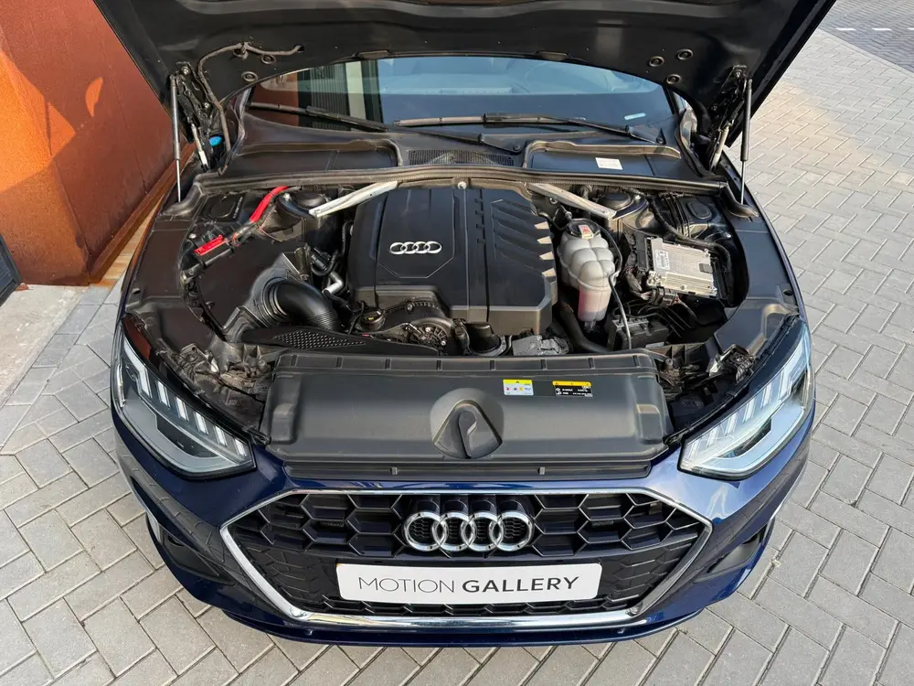 Audi A4 35 TFSI S edition uit 2020, foto 9