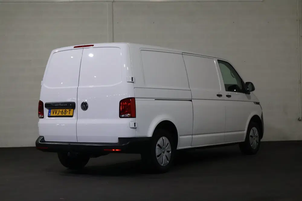 Volkswagen Transporter 2.0 TDI L2 H1 Airco (bj 2023) uit 2023, foto 7