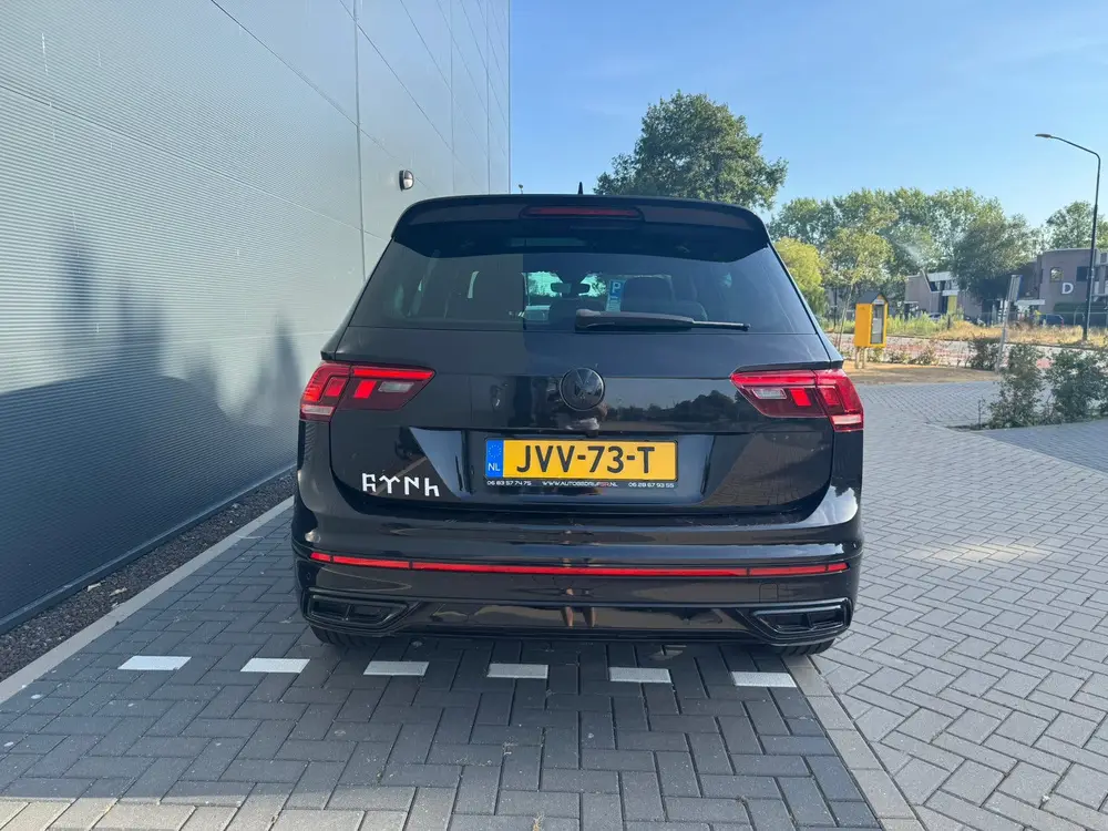 Volkswagen Tiguan R-Line 1.5 TSI Black Edition IQ DSG 2021 uit 2021, foto 4