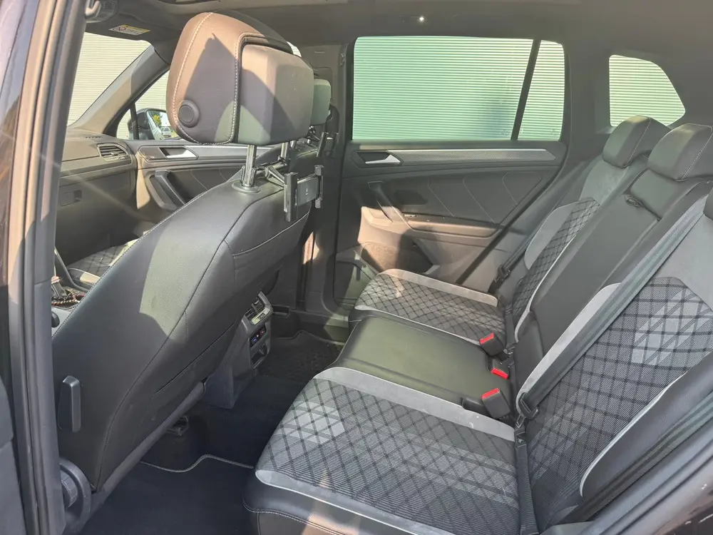 Volkswagen Tiguan R-Line 1.5 TSI Black Edition IQ DSG 2021 uit 2021, foto 8