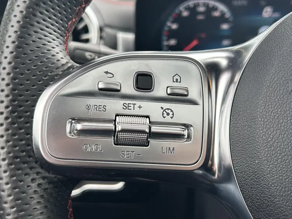 Mercedes-Benz CLA 250 e Premium Plus uit 2021, foto 10