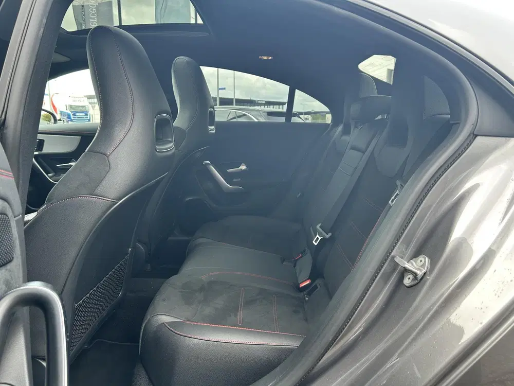 Mercedes-Benz CLA 250 e Premium Plus uit 2021, foto 7