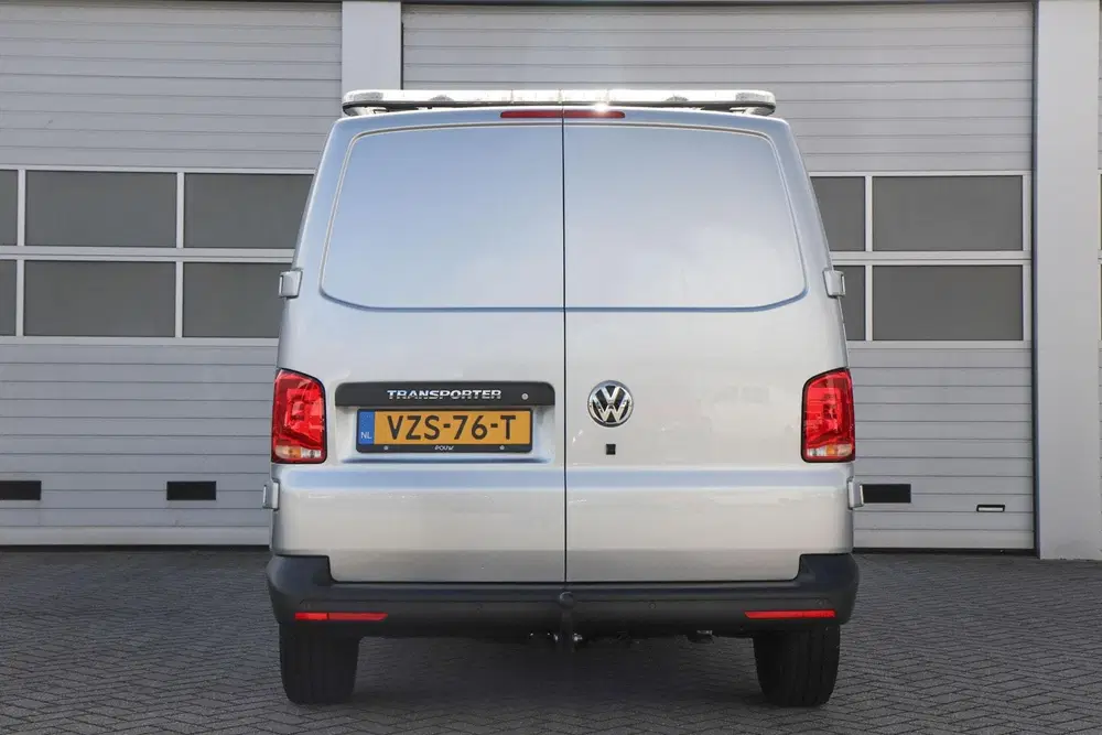 Volkswagen Transporter 2.0 TDI 110pk L2H1 28 DC Comfortline uit 2024, foto 11
