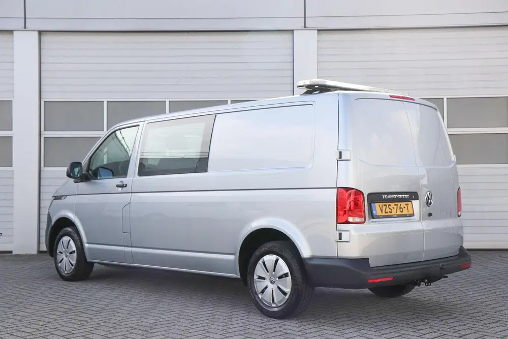 Volkswagen Transporter 2.0 TDI 110pk L2H1 28 DC Comfortline uit 2024, foto 13