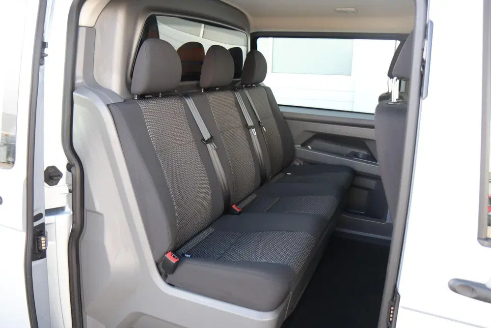 Volkswagen Transporter 2.0 TDI 110pk L2H1 28 DC Comfortline uit 2024, foto 18