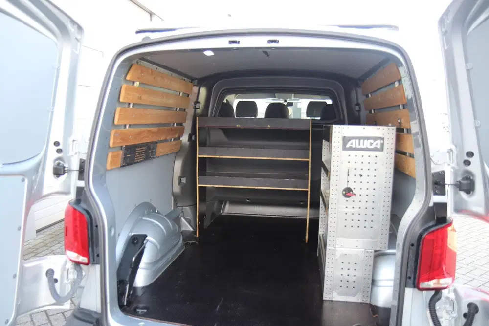 Volkswagen Transporter 2.0 TDI 110pk L2H1 28 DC Comfortline uit 2024, foto 19