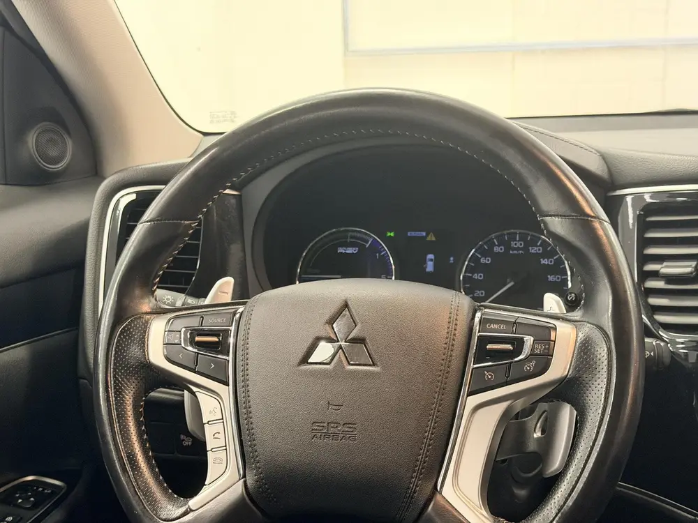 Mitsubishi Outlander 2.4 PHEV S-Edition | Trekhaak | uit 2019, foto 11