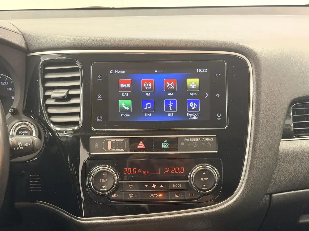 Mitsubishi Outlander 2.4 PHEV S-Edition | Trekhaak | uit 2019, foto 19
