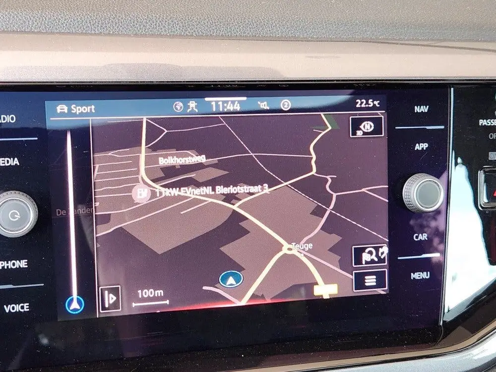 Volkswagen POLO 2.0 TSI GTI, Virtual, Panoramadak, 18 inch uit 2020, foto 18