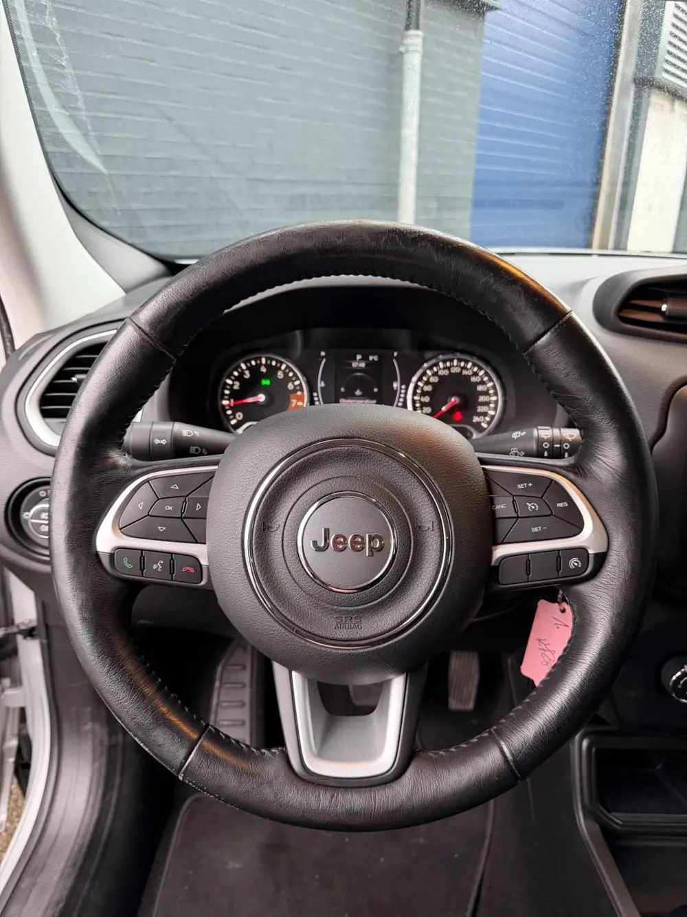 Jeep Renegade 1.3T Limited uit 2019, foto 11