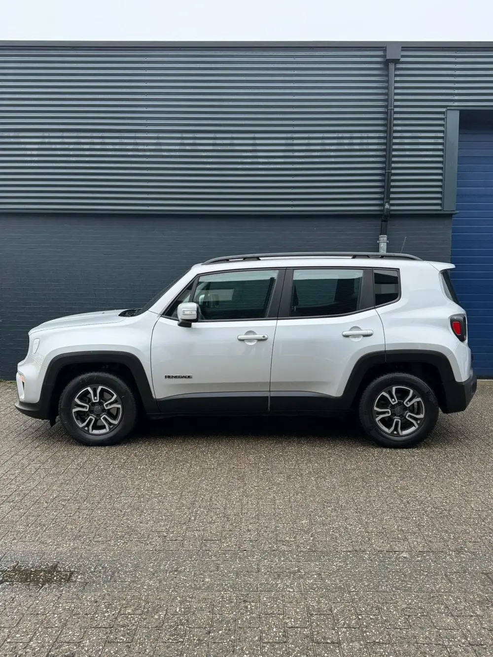 Jeep Renegade 1.3T Limited uit 2019, foto 3