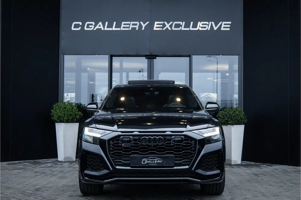 Audi RS Q8 4.0 TFSI quattro uit 2020, foto 2