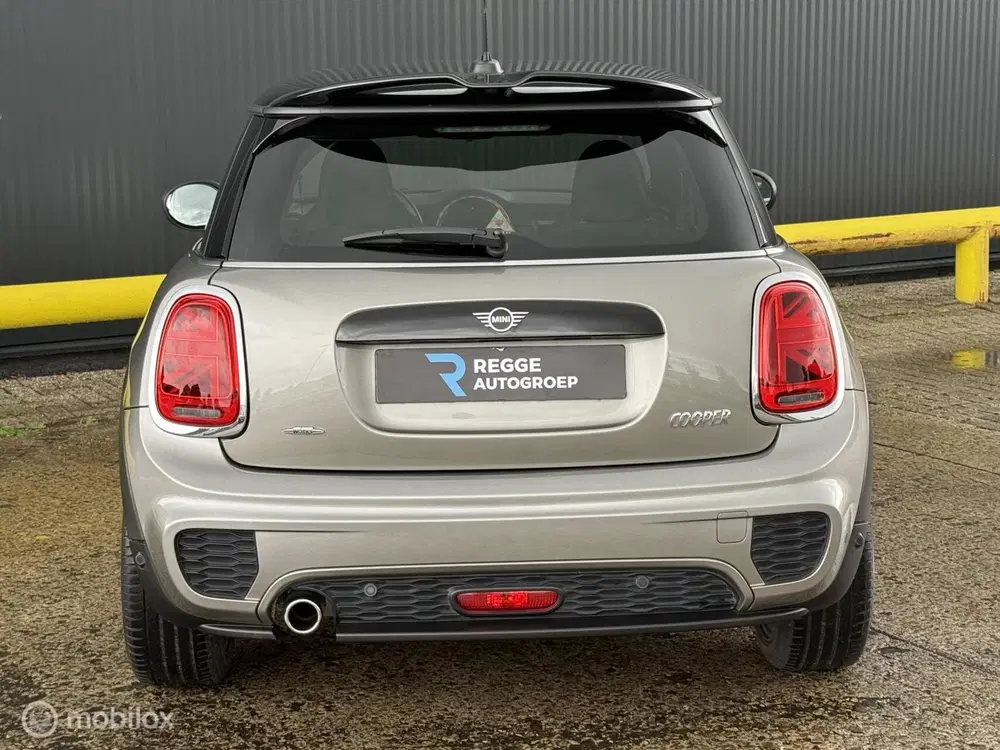 Mini John Cooper Works 1.5 Cooper John Cooper Works BOMVOL JCW uit 2021, foto 8
