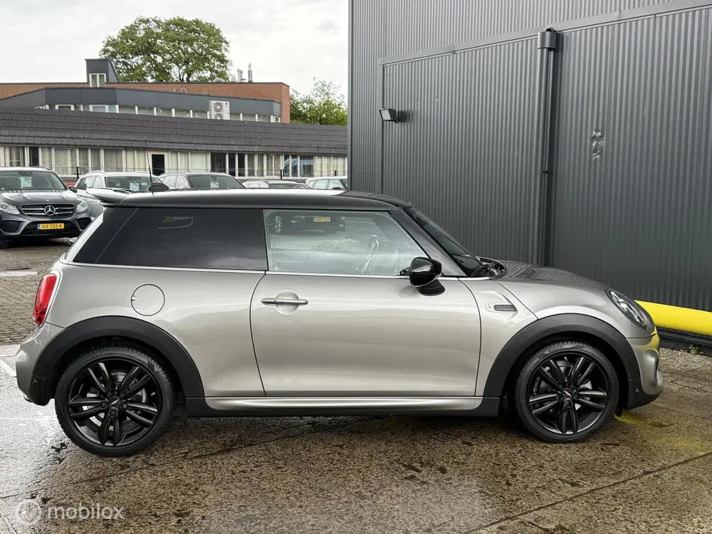 Mini John Cooper Works 1.5 Cooper John Cooper Works BOMVOL JCW uit 2021, foto 9