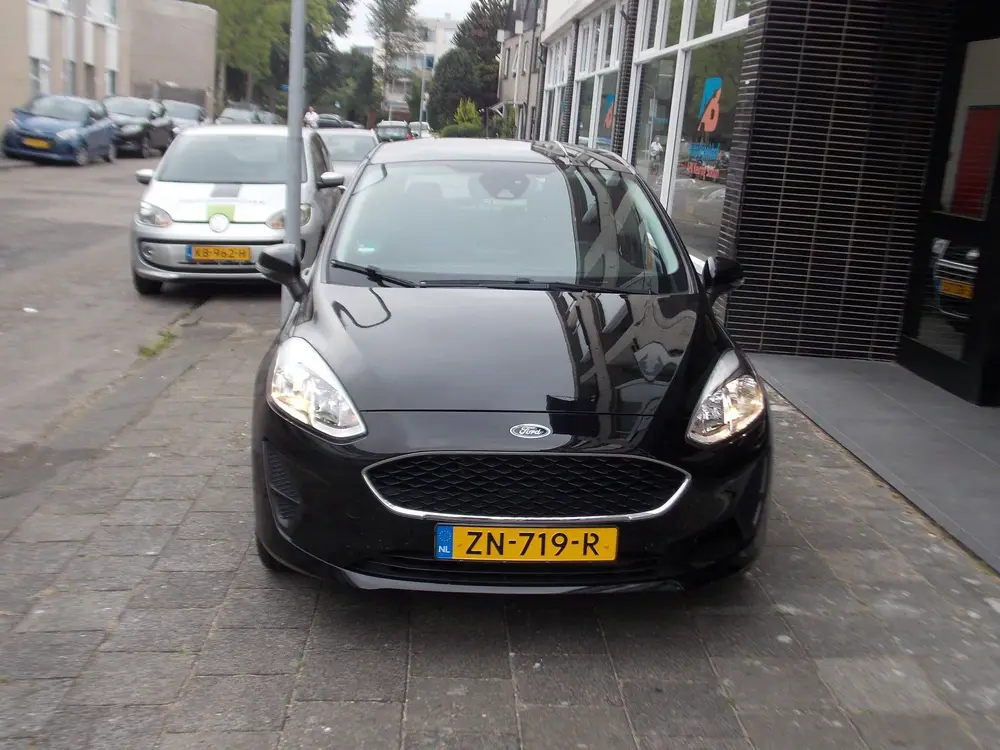 Ford Fiesta 1.1 Trend NAVI PDC CRUISE CONTROLE (bj 2019) uit 2019, foto 2
