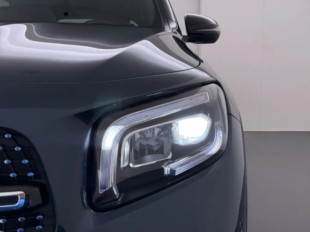 Mercedes-Benz GLB 200 AMG 7-zits uit 2021, foto 11