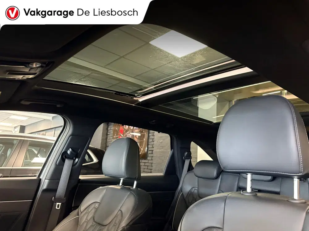 Kia Sorento 1.6 T-GDI Plug-in Hybrid 4WD ExecutiveLine uit 2023, foto 18