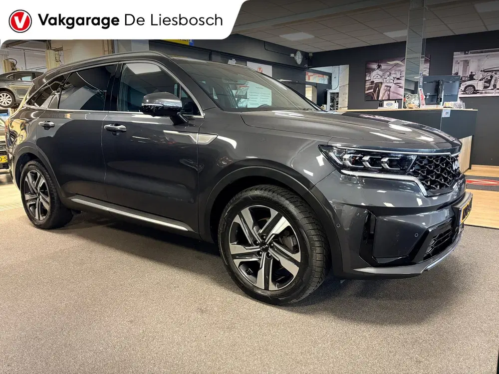 Kia Sorento 1.6 T-GDI Plug-in Hybrid 4WD ExecutiveLine uit 2023, foto 3