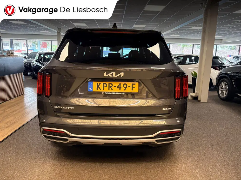 Kia Sorento 1.6 T-GDI Plug-in Hybrid 4WD ExecutiveLine uit 2023, foto 7