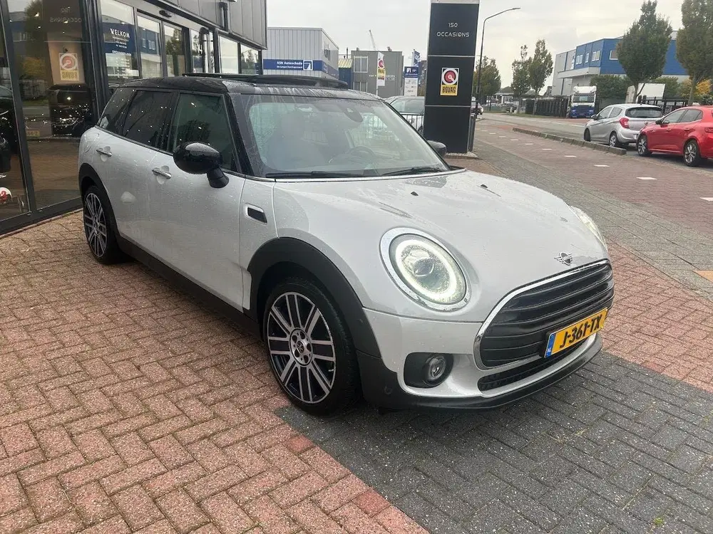 Mini Clubman 1.5 Cooper Richmond Park Edition AUT uit 2020, foto 6