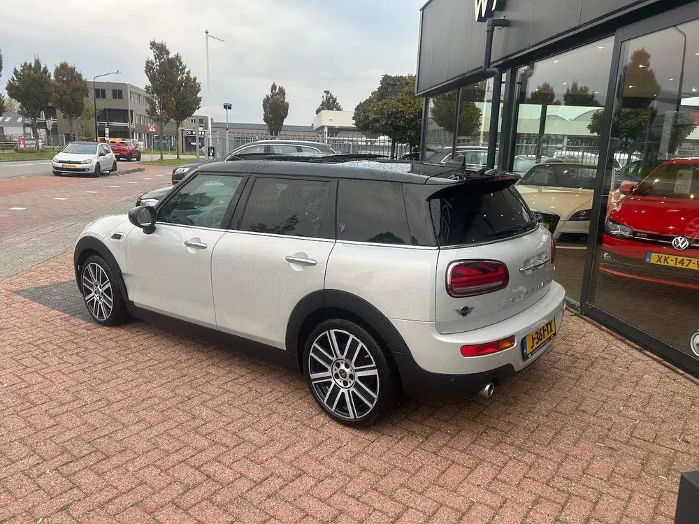 Mini Clubman 1.5 Cooper Richmond Park Edition AUT uit 2020, foto 7
