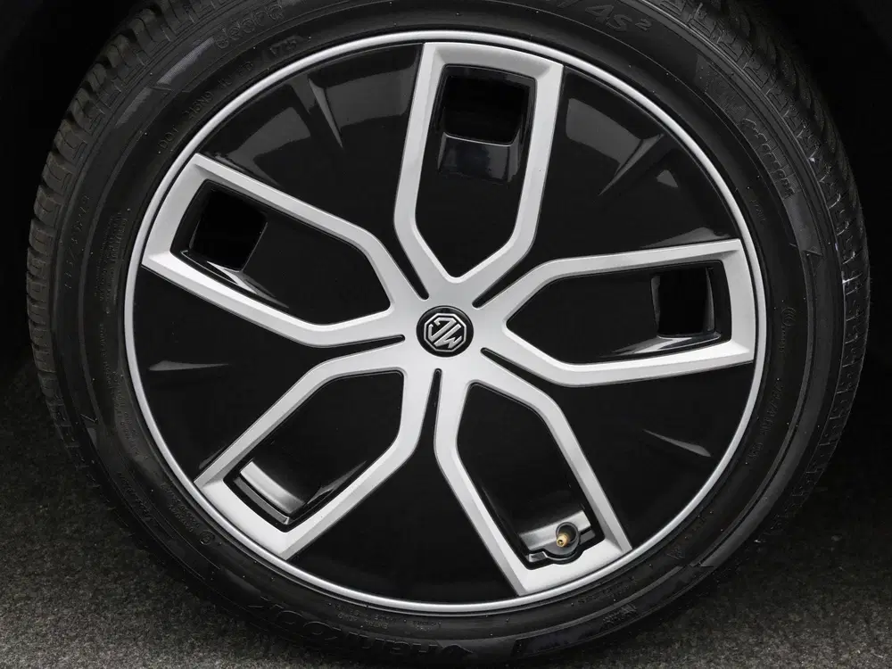 MG MG4 Long Range Luxury 64 kWh uit 2023, foto 15