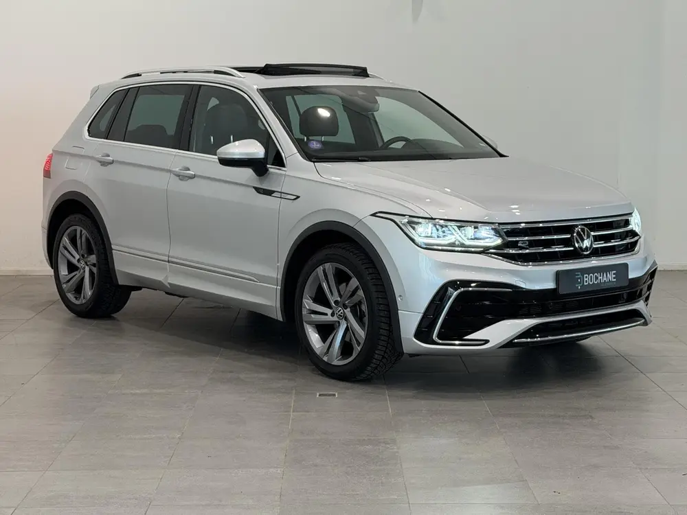 Volkswagen Tiguan 1.5 TSI R-Line | Panoramdak | Trekhaak | D uit 2022, foto 5