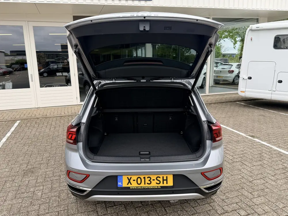 Volkswagen T-Roc 1.5 TSI Style | Afn. Trekhaak | LED | Keyle uit 2023, foto 11