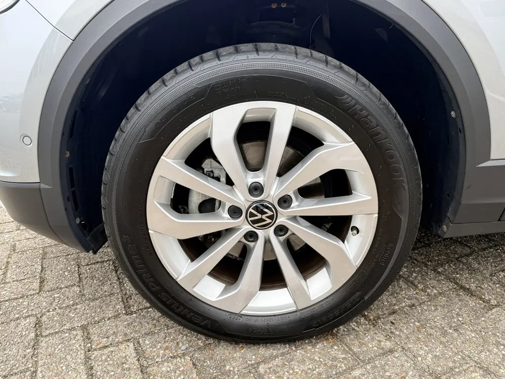 Volkswagen T-Roc 1.5 TSI Style | Afn. Trekhaak | LED | Keyle uit 2023, foto 16