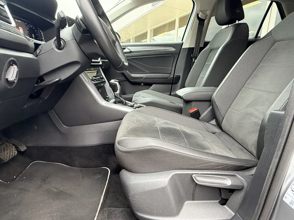Volkswagen T-Roc 1.5 TSI Style | Afn. Trekhaak | LED | Keyle uit 2023, foto 19