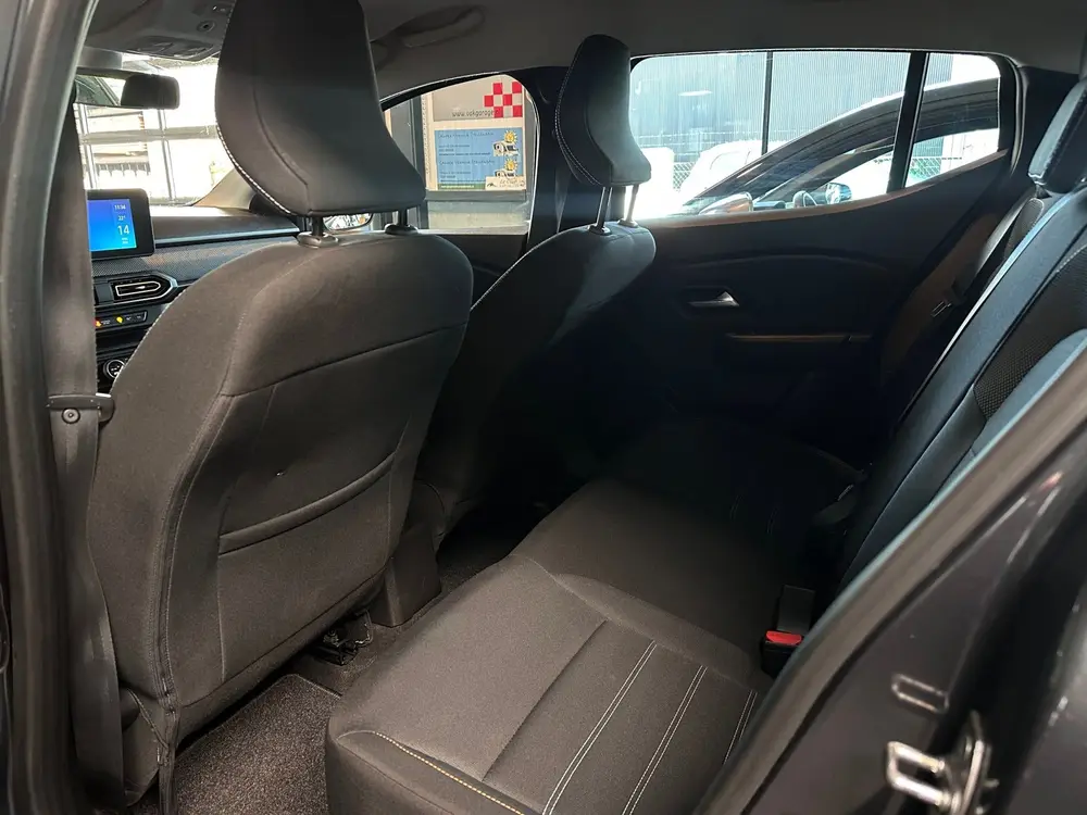 Dacia Sandero 1.0 TCe 100 Bi-Fuel Comfort uit 2021, foto 6