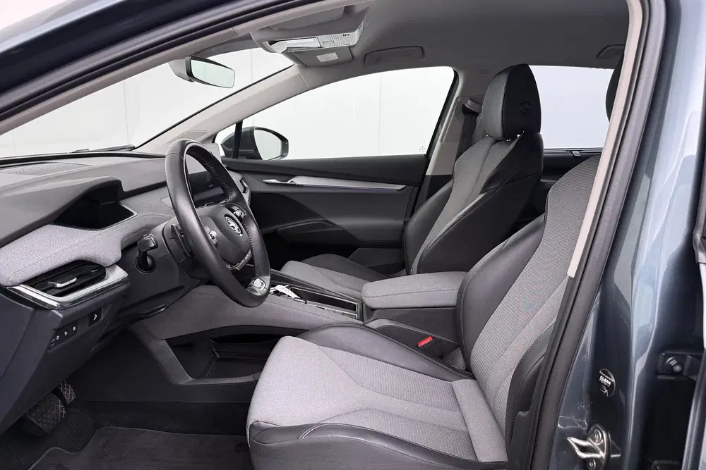 Skoda Enyaq Sport 80 (91%SOH) H-Leder Sportstoel Camer uit 2021, foto 11