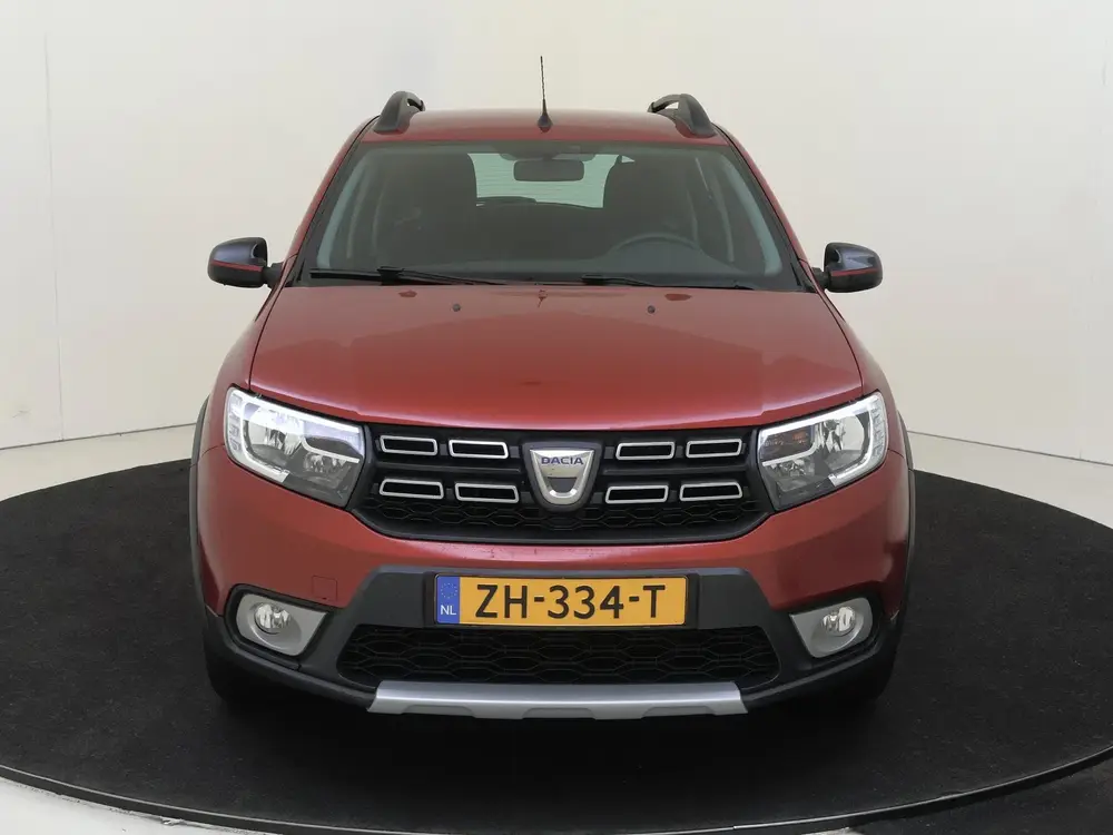 Dacia Sandero 0.9 TCe Tech Road | airco automatisch | Apple uit 2019, foto 2