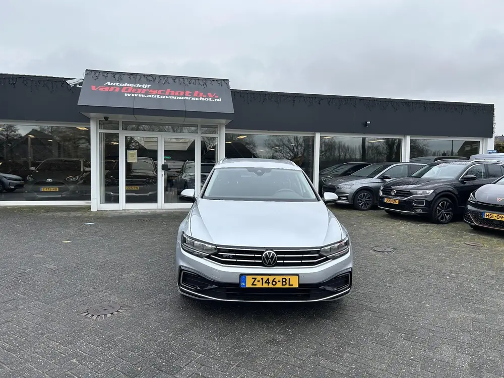 Volkswagen Passat Variant 1.4 TSI PHEV GTE Business Trekhaak uit 2020, foto 4