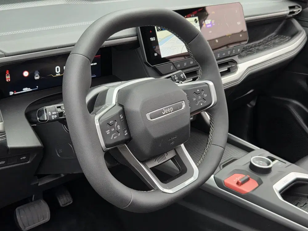 Jeep Compass 1.2 e-Hybrid First Edition uit 2026, foto 11