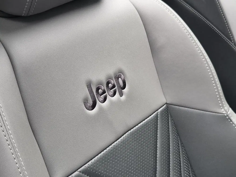 Jeep Compass 1.2 e-Hybrid First Edition uit 2026, foto 7