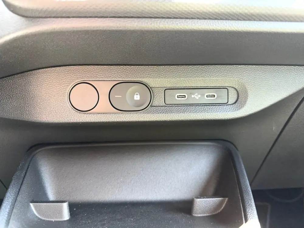 Renault Twingo E-Tech Electric Evolution 82pk | V2G | CSS La uit 2026, foto 20