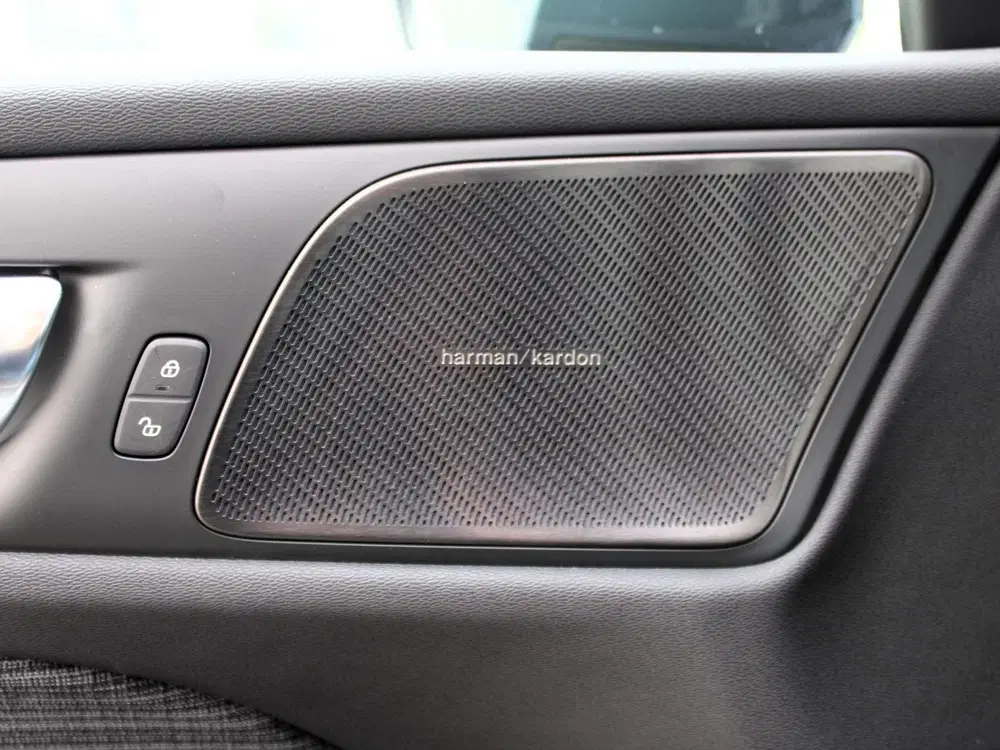 Volvo V60 2.0 T6 Plug-in hybrid AWD Core Business Ed uit 2026, foto 19