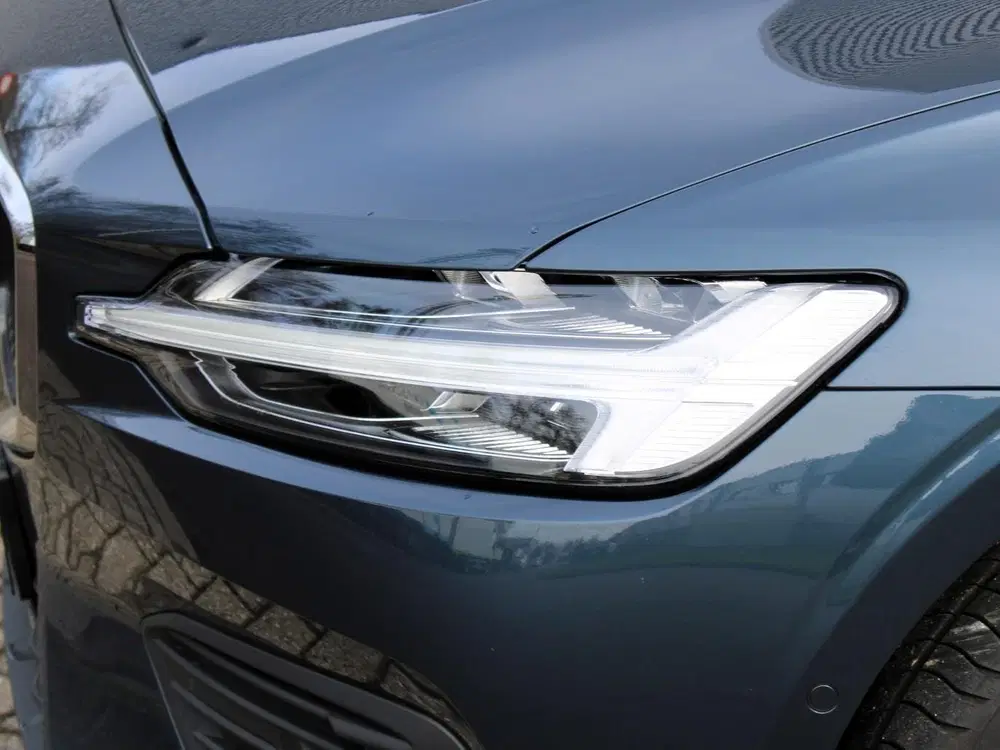 Volvo V60 2.0 T6 Plug-in hybrid AWD Core Business Ed uit 2026, foto 5