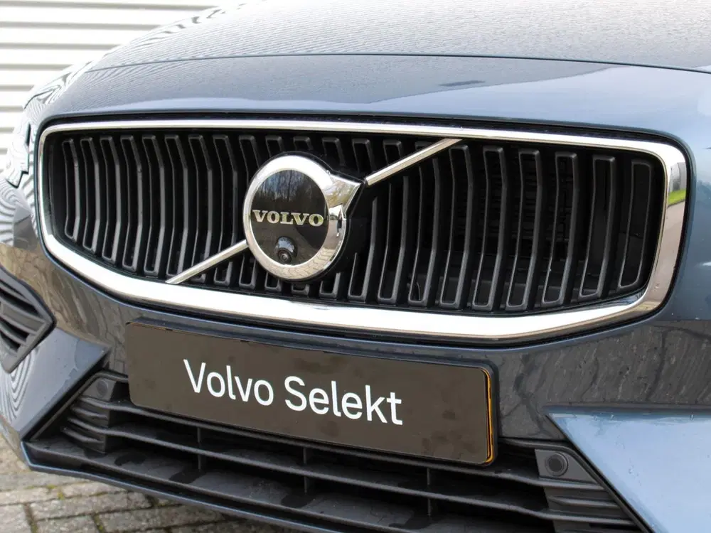 Volvo V60 2.0 T6 Plug-in hybrid AWD Core Business Ed uit 2026, foto 8